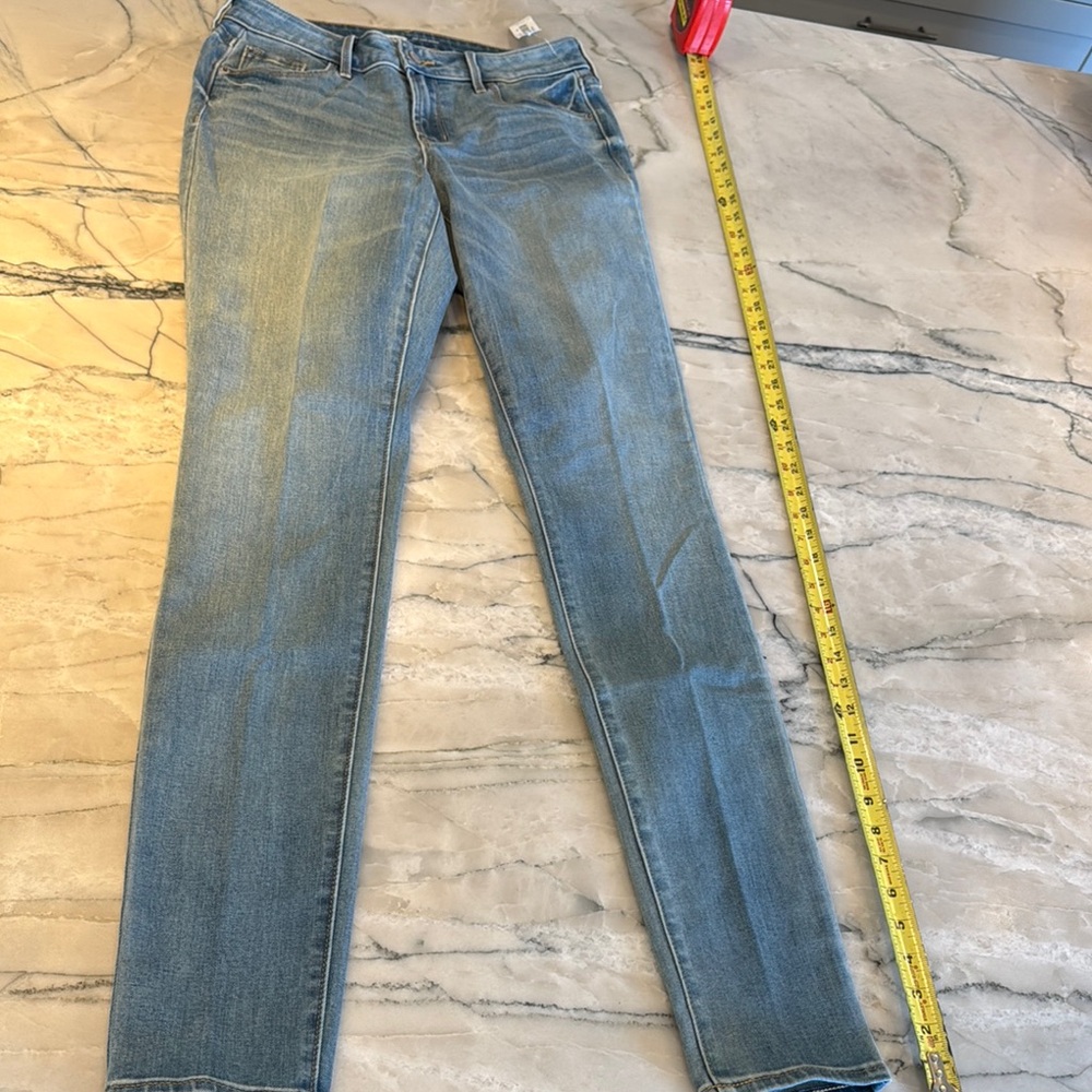 Old Navy Pop Icon Skinny Mid-rise size 4 TALL Blue Jean Skinny Jeans NWT